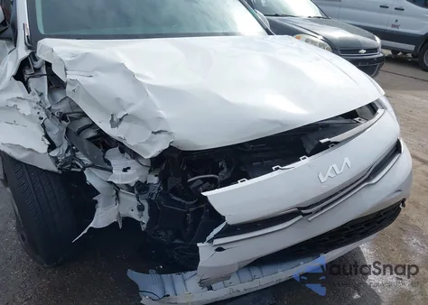 2023 Kia Rio Lx z USA, uszkodzony, nr VIN 3KPA24AD2PE584183